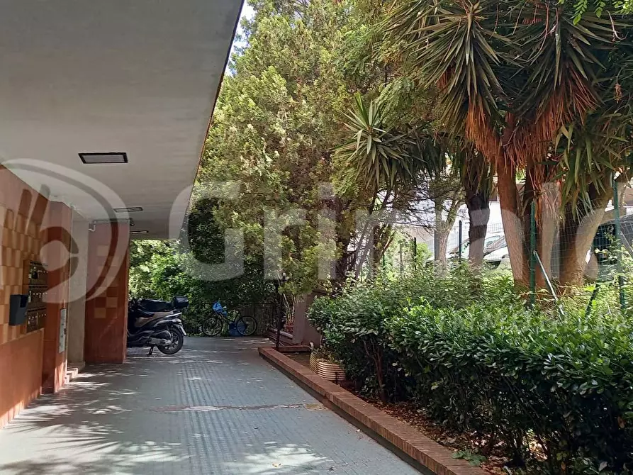 Immagine 19 di Appartamento in vendita  in Via Suor Celestina Donati, 41 a Roma