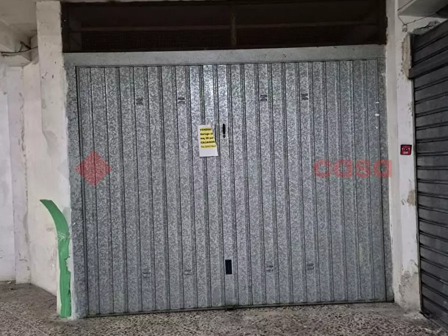 Immagine 7 di Box auto in vendita  in Viale FRANCIA, 49 a Brindisi