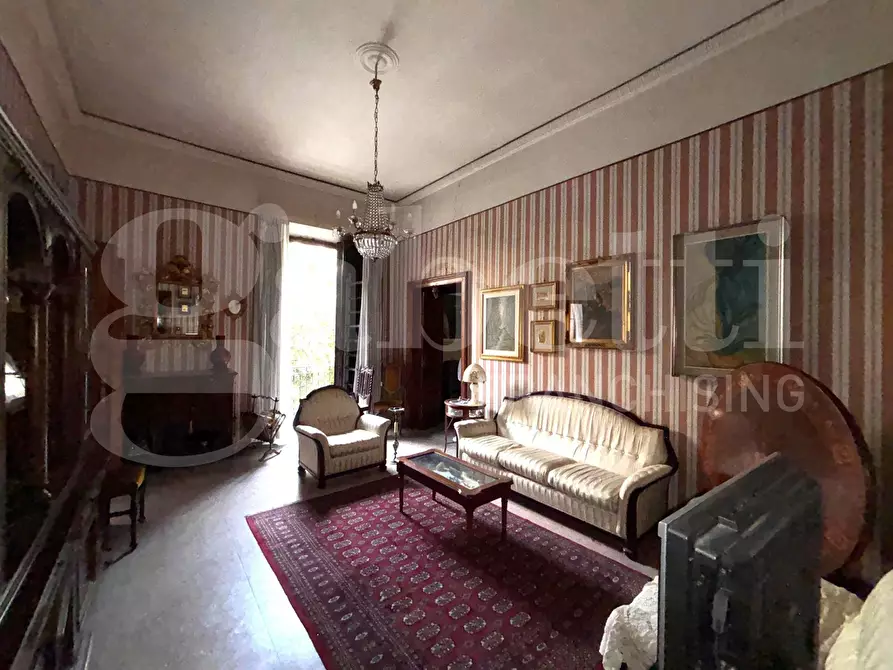 Immagine 3 di Appartamento in vendita  in Corso Garibaldi a Napoli