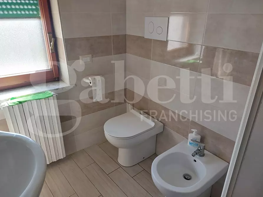 Immagine 9 di Appartamento in affitto  in Via DELLA QUERCIA, 53 a Catanzaro