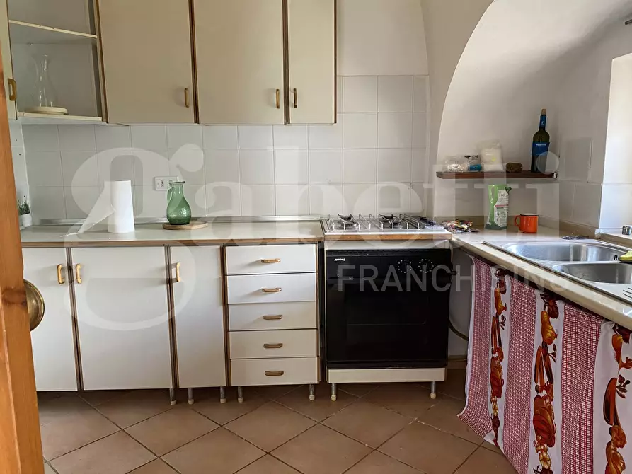 Immagine 13 di Villa in vendita  in Via S.P. 18, 76 a Cassano Delle Murge