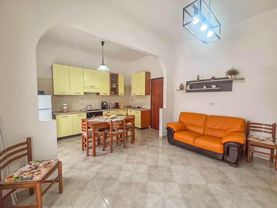 Immagine 7 di Casa indipendente in vendita  in Via c.s. chaplin a Avola