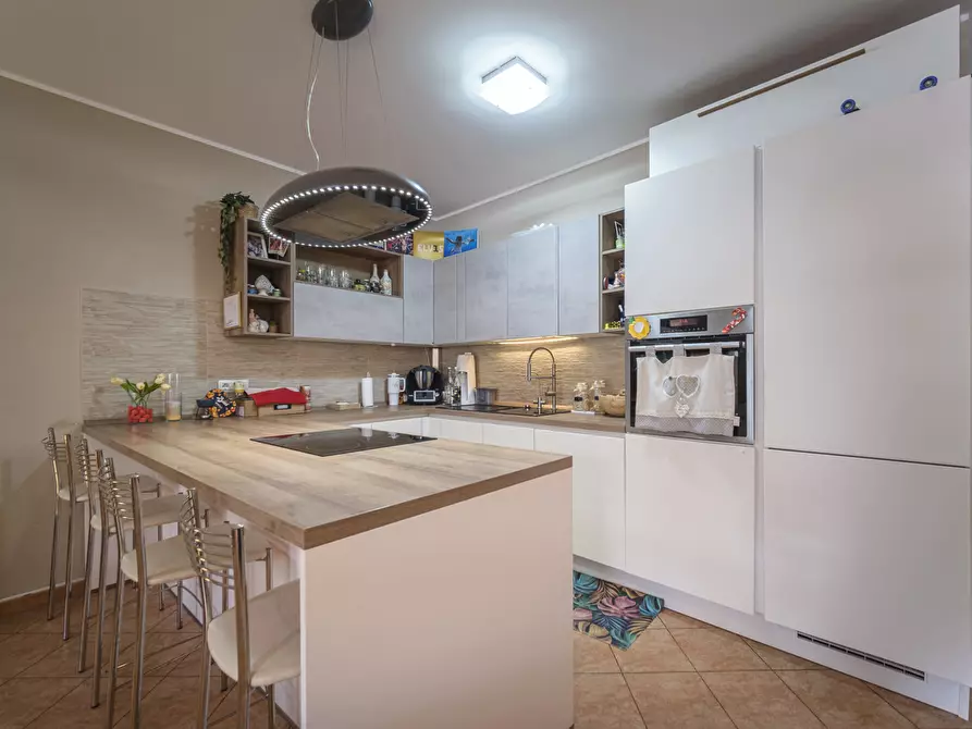 Immagine 10 di Appartamento in vendita  in Via Mili marina via nazionale, 321 a Messina