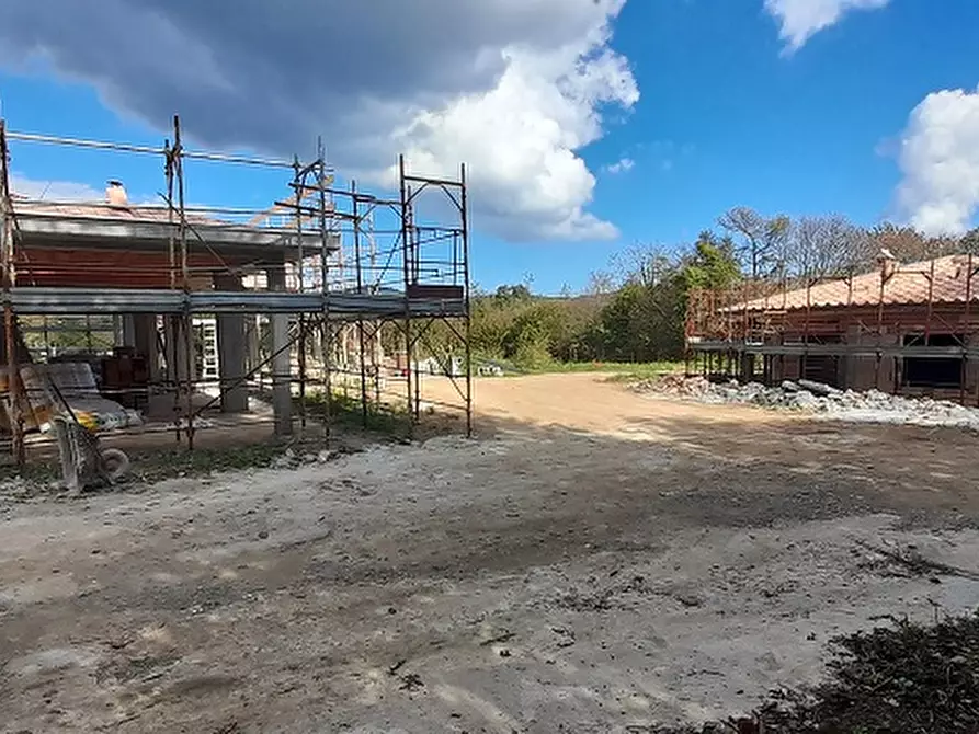 Immagine 7 di Casa bifamiliare in vendita  in Via DEL CONVENTO, 00 a Oriolo Romano