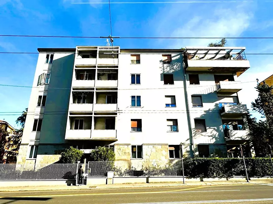Immagine 1 di Appartamento in vendita  in Via Toscana, 24/2 a Bologna
