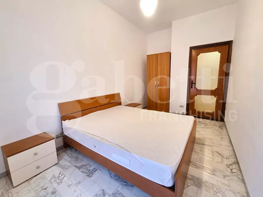 Immagine 10 di Appartamento in vendita  in Via Camillo Sbarbaro a Finale Ligure