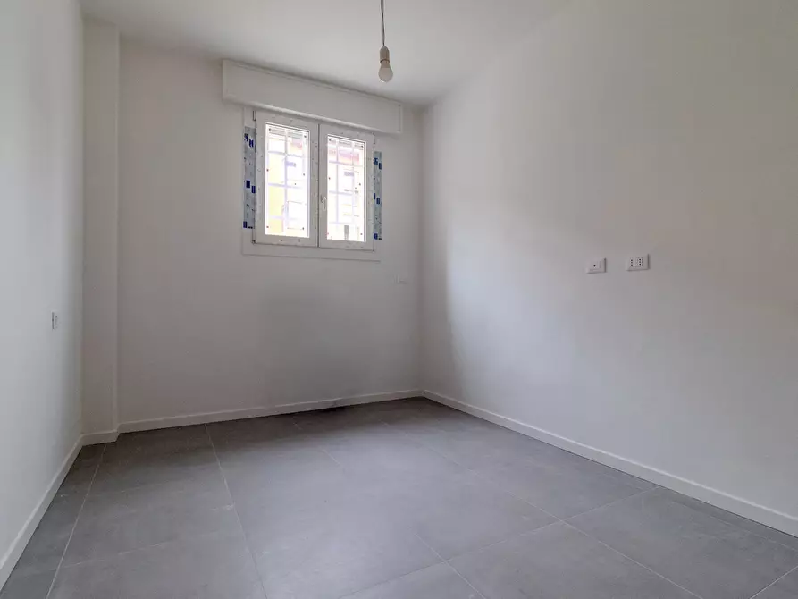 Immagine 11 di Appartamento in vendita  in Via dell'Uccellino, 2 a Bologna