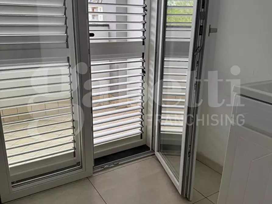 Immagine 11 di Appartamento in vendita  in Via Nazionale Appia a Curti