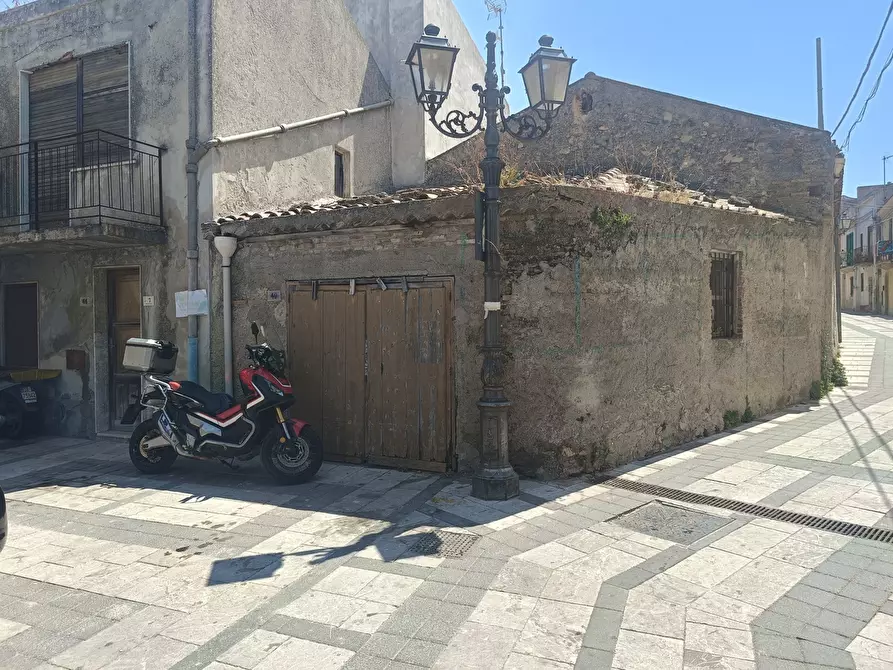 Immagine 39 di Terratetto in vendita  in Piazza marchese, 75 a Villafranca Tirrena