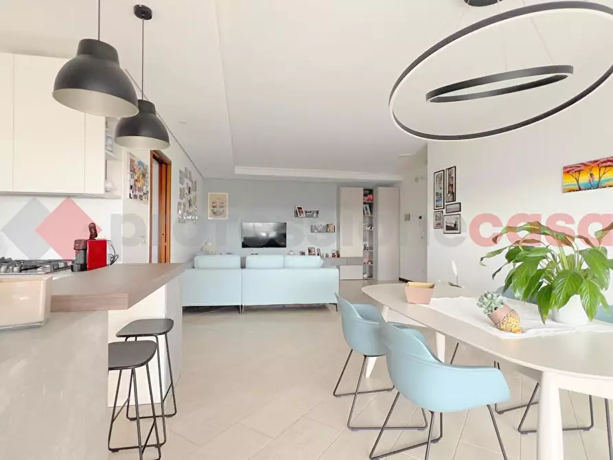 Immagine 2 di Attico in vendita  in Via Zona S.Anna a Monopoli