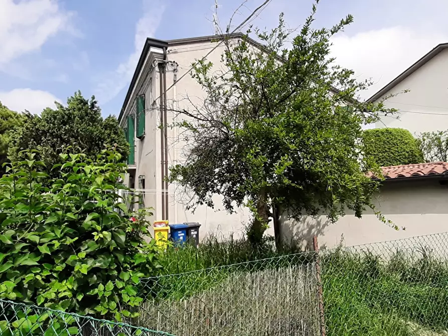 Immagine 3 di Casa indipendente in vendita  in Via parenzo, 16 a Forli'