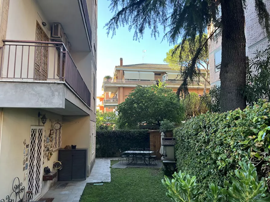 Immagine 3 di Appartamento in vendita  in Via di villa Maggiorani, 1 a Roma