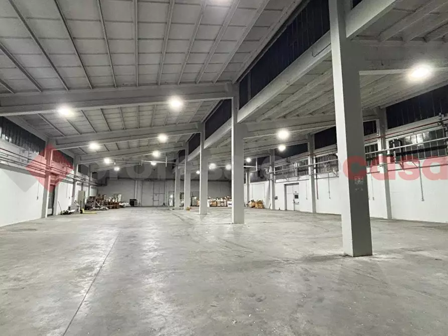 Immagine 18 di Capannone industriale in affitto  in Via Asi Consortile, snc a Ferentino