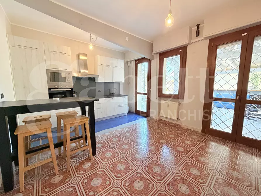 Immagine 4 di Appartamento in vendita  in Via dei Forti di Legnino a Finale Ligure