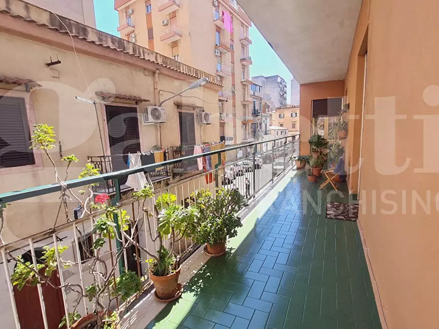 Immagine 16 di Appartamento in vendita  in Via Colomba a Palermo