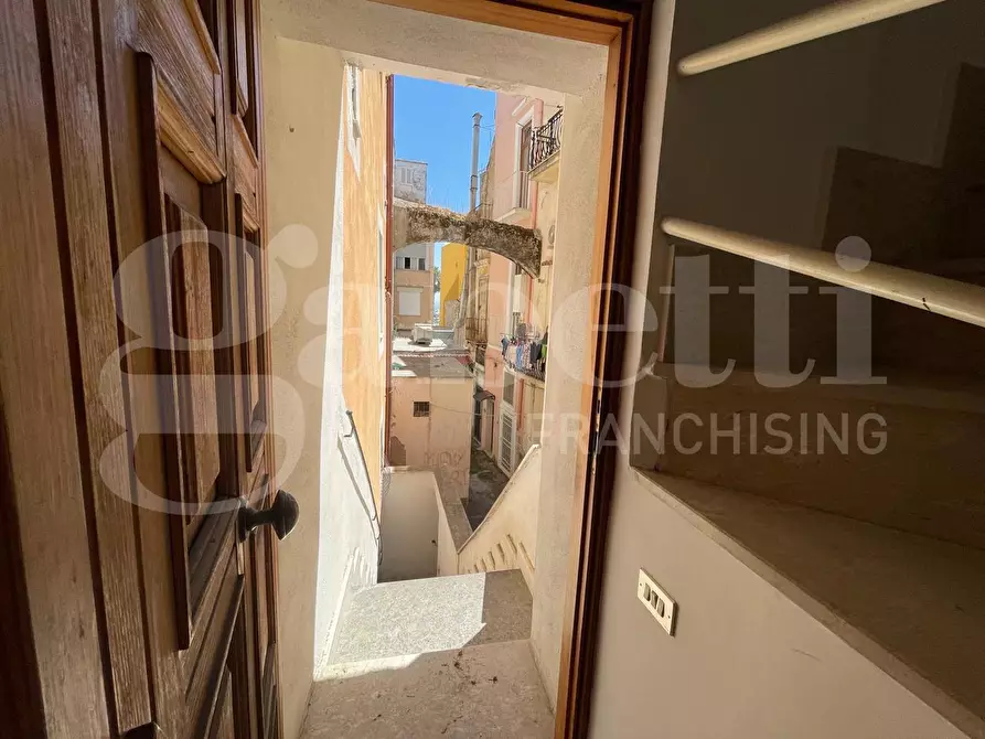Immagine 10 di Appartamento in affitto  in Vicolo Portone, 3 a Gaeta