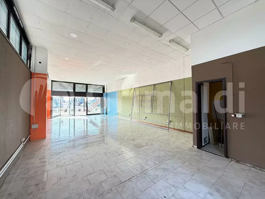 Immagine 15 di Attività commerciale in vendita  in Via Emilia Piacentina, 4 a Castel San Giovanni
