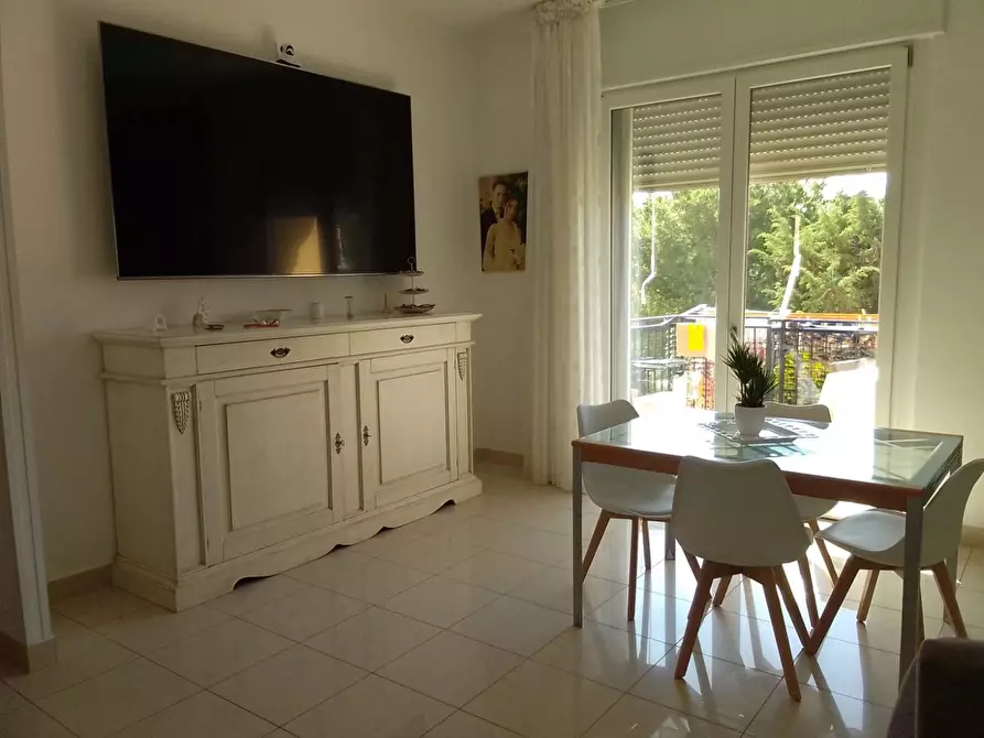 Immagine 3 di Appartamento in vendita  in Piazza BRODOLINI, 215 a Taranto