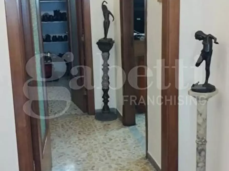 Immagine 37 di Casa indipendente in vendita  in Via Vittorio Veneto a Sant'arpino