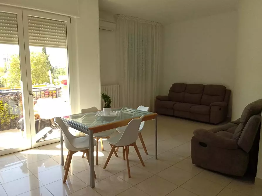 Immagine 1 di Appartamento in vendita  in Piazza BRODOLINI, 215 a Taranto