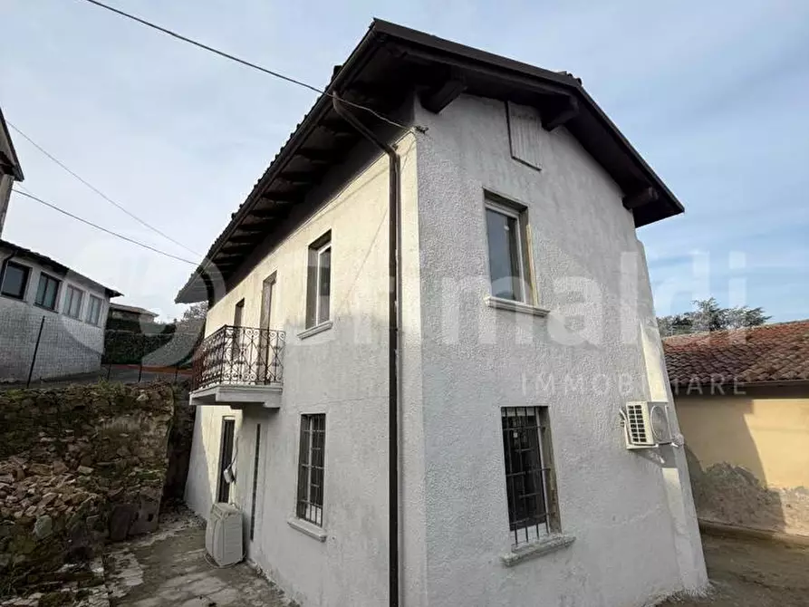 Immagine 2 di Casa indipendente in vendita  in Via DEL POZZO, 3 a Lirio