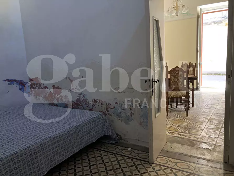 Immagine 13 di Casa indipendente in vendita  in Via Roma a Cannole