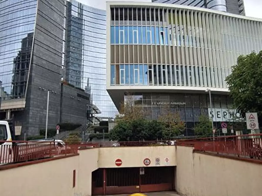 Immagine 6 di Box auto in affitto  in Via ViganÃ², 8 a Milano