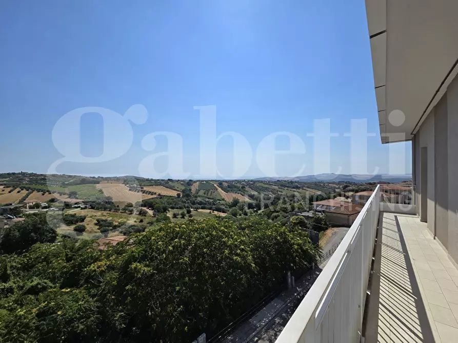 Immagine 6 di Appartamento in vendita  in Via nicola pompizi, 44 a Mosciano Sant'angelo
