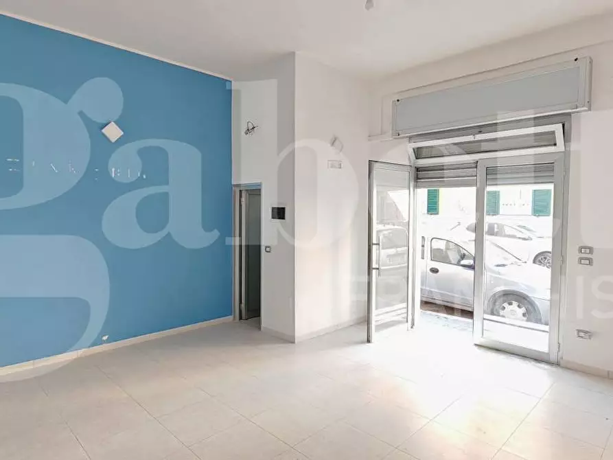 Immagine 2 di Appartamento in vendita  in Via Gorizia a Trani