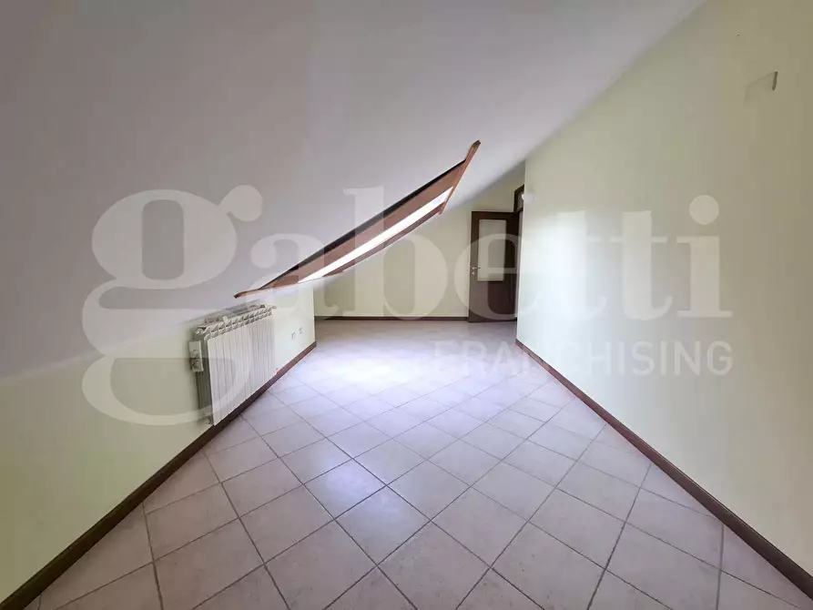 Immagine 13 di Appartamento in vendita  in Via PONTE EMILIO, 5 a Broccostella