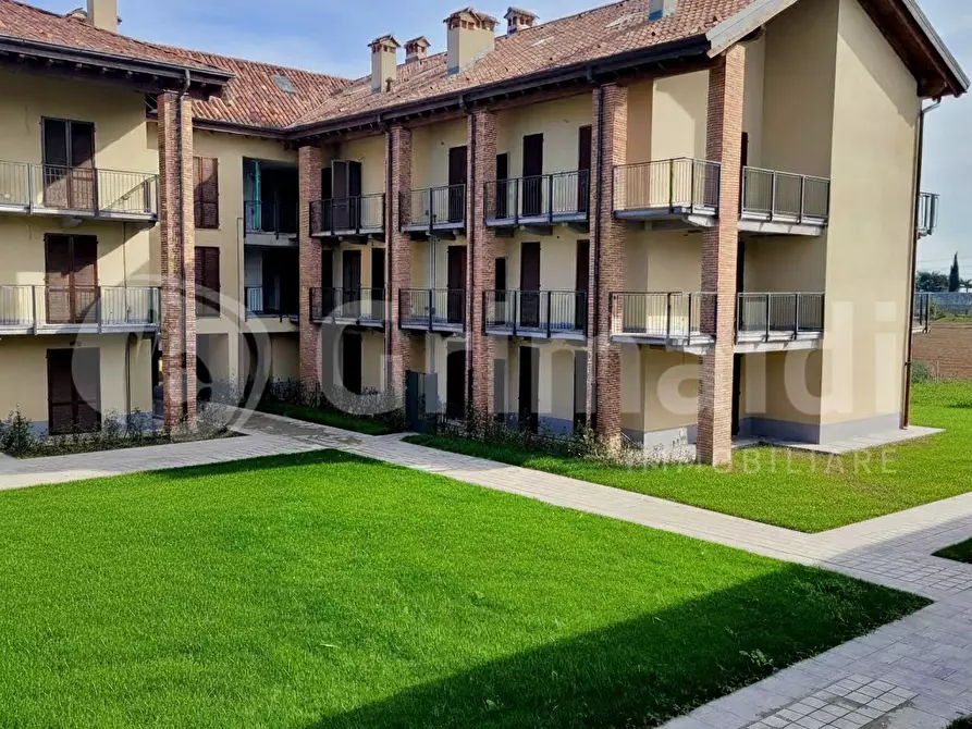 Immagine 2 di Appartamento in vendita  in Via Rosa Park a San Donato Milanese