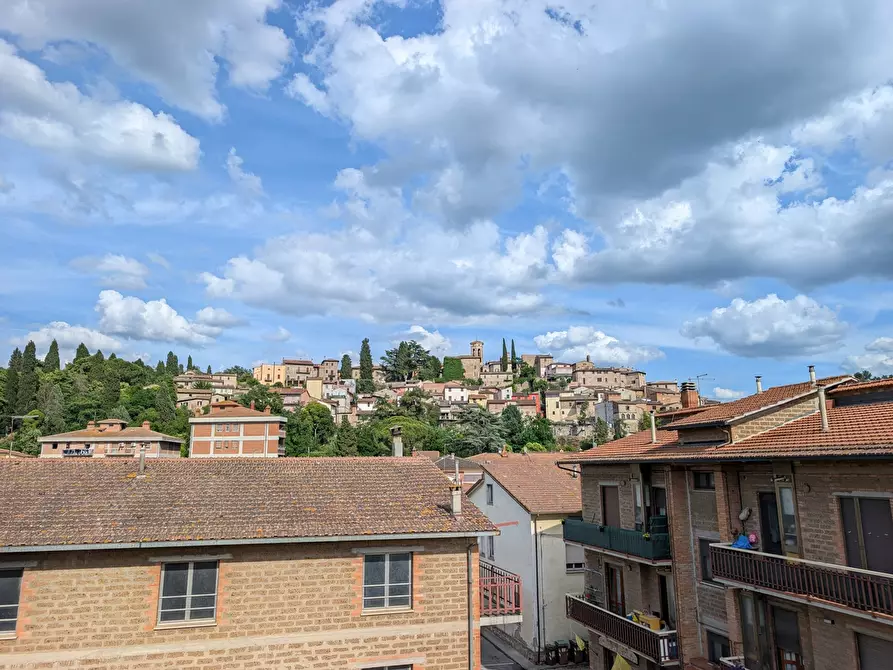 Immagine 10 di Appartamento in vendita  in Via G. MATTEOTTI, 32 a Deruta