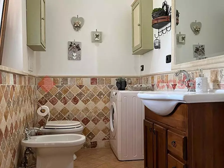 Immagine 14 di Casa bifamiliare in vendita  in Via Isole dei Ciclopi a Roma