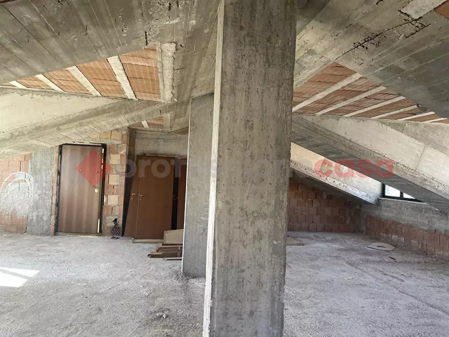 Immagine 9 di Attico in vendita  in Via Rimembranza, 0 a Vitulazio