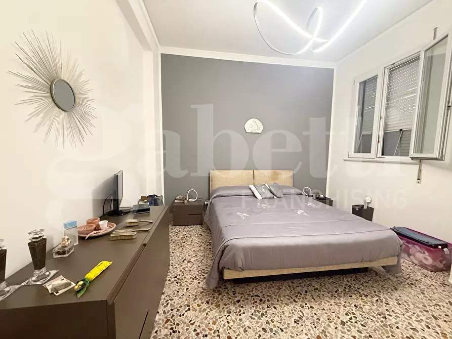 Immagine 5 di Appartamento in vendita  in Via dell'Arenella, 16 a Palermo