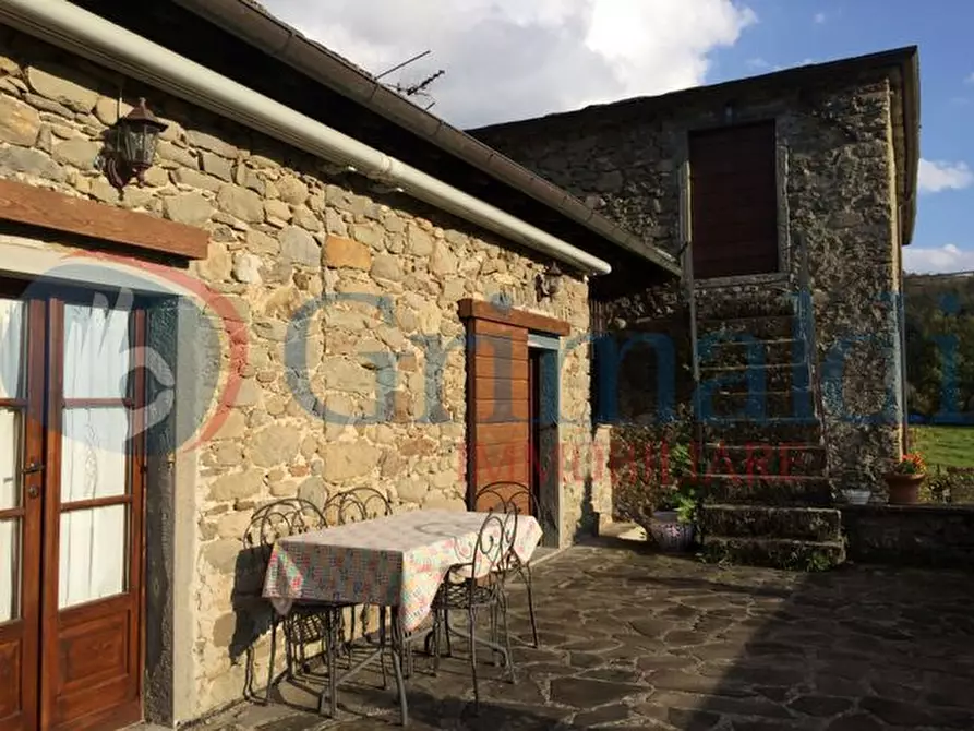 Immagine 18 di Rustico / casale in vendita  in Via Caprio, 1 a Filattiera