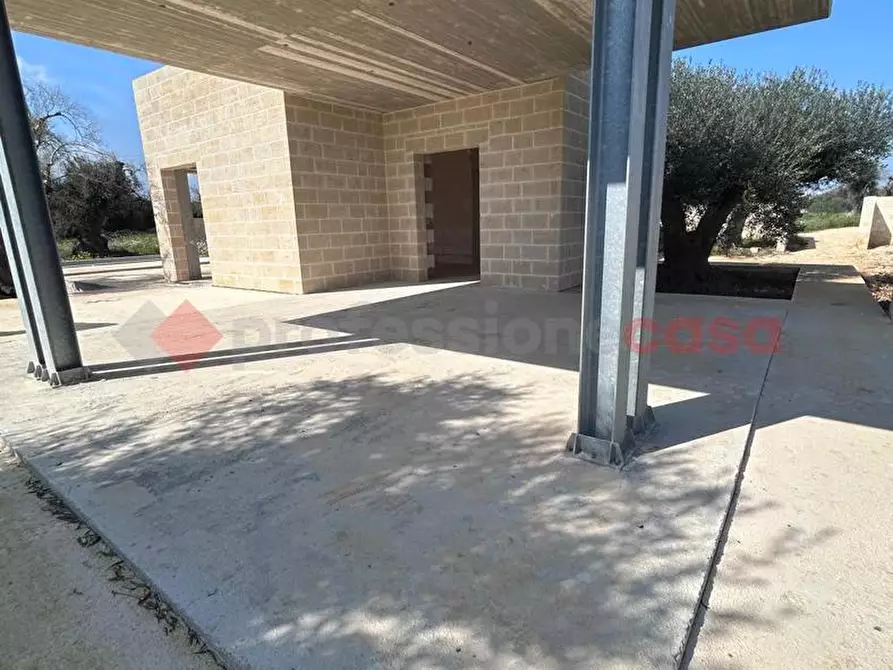 Immagine 23 di Villa in vendita  in Via SP29, snc a Ostuni