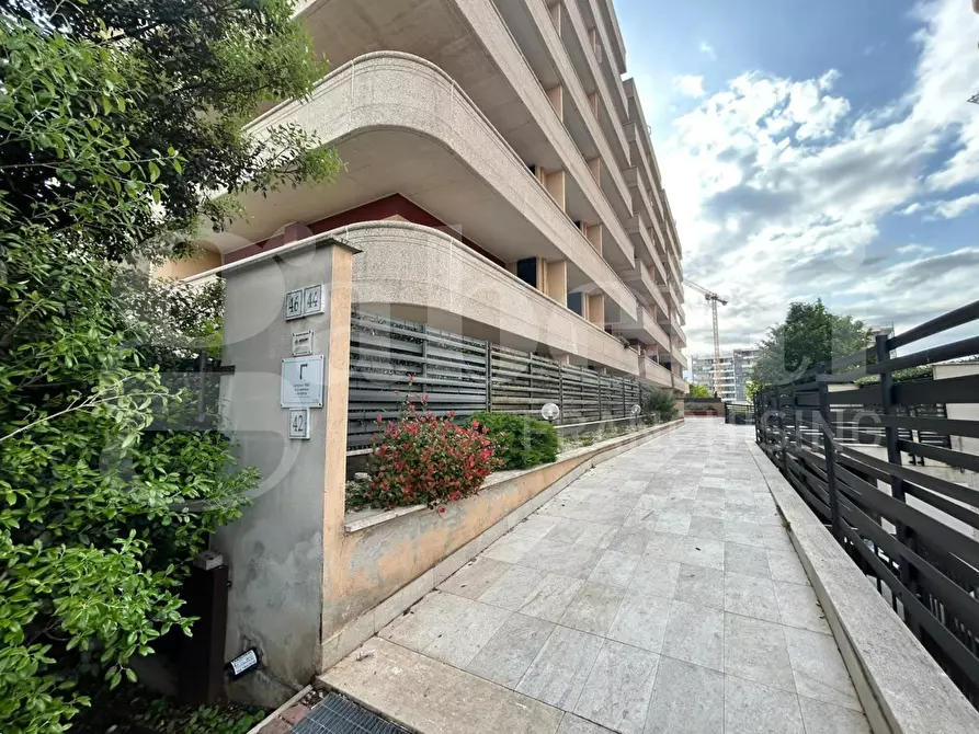 Immagine 6 di Appartamento in vendita  in Via enrico bompiani, 44 a Roma