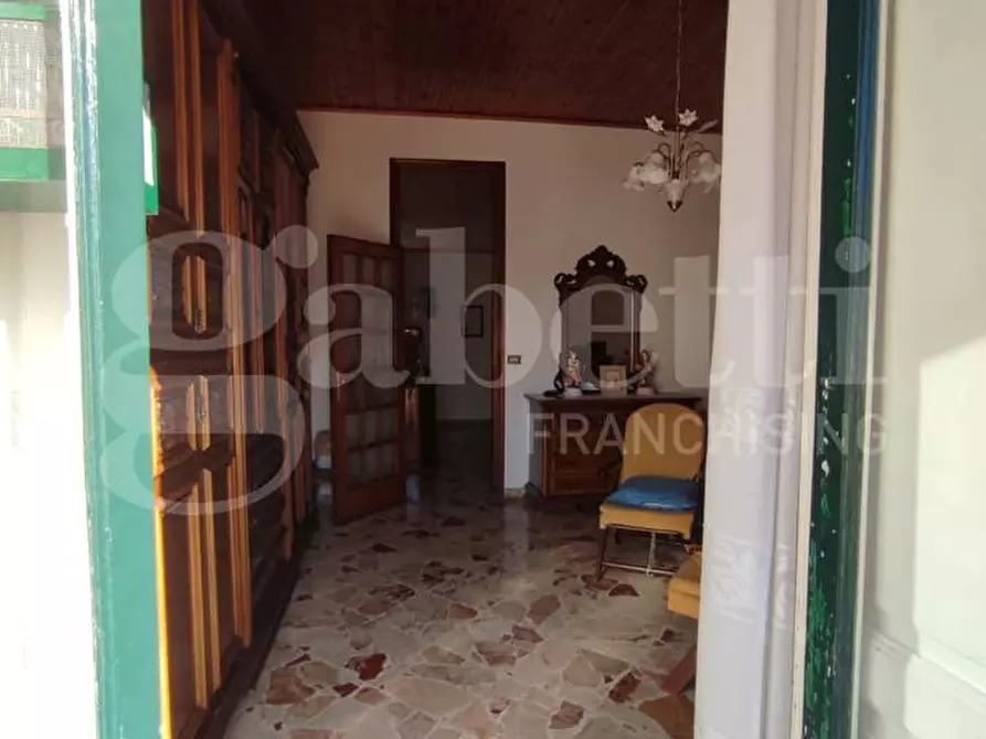 Immagine 38 di Appartamento in vendita  in Corso Umberto I, 178 a Torre Annunziata