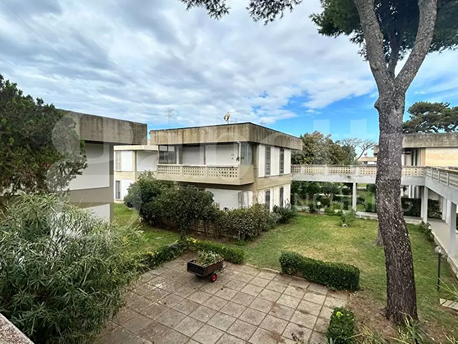 Immagine 18 di Appartamento in vendita  in Via tronto, 10 a Ardea