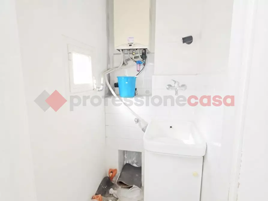 Immagine 6 di Appartamento in vendita  in Via CASTROMEDIANO a Bari
