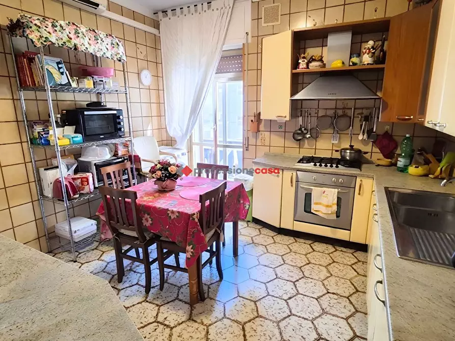 Immagine 5 di Appartamento in vendita  in Via Tommaso Fiore, 24 a Foggia