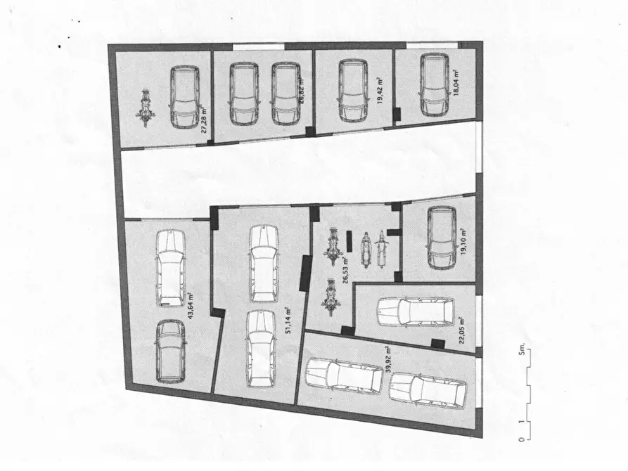 Immagine 12 di Box auto in vendita  in Via Anastasio, 90 a Catania