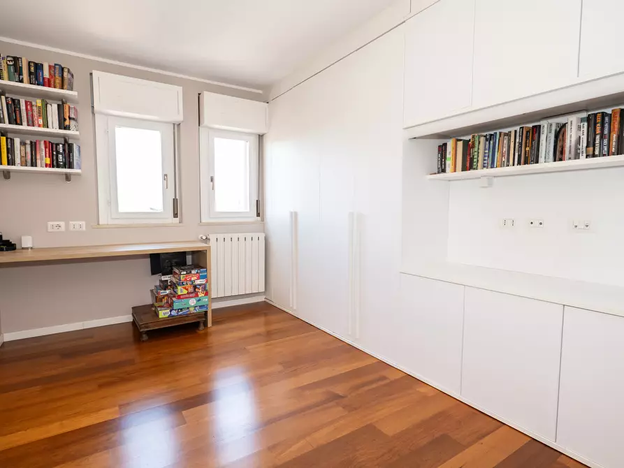 Immagine 38 di Appartamento in vendita  in Via Giovanni Battista Prandina, 30 a Milano