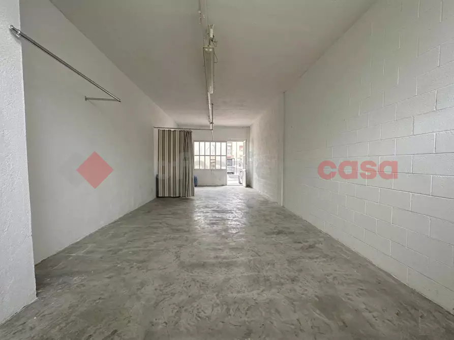 Immagine 4 di Box auto in vendita  in Via San Bernardo a Opera