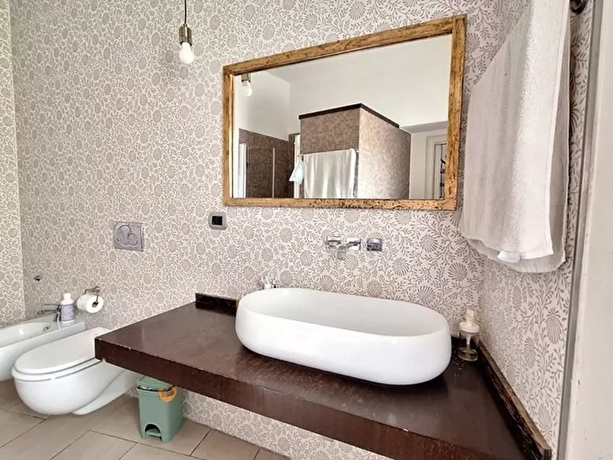 Immagine 17 di Appartamento in vendita  in Vico Castrucci a Napoli