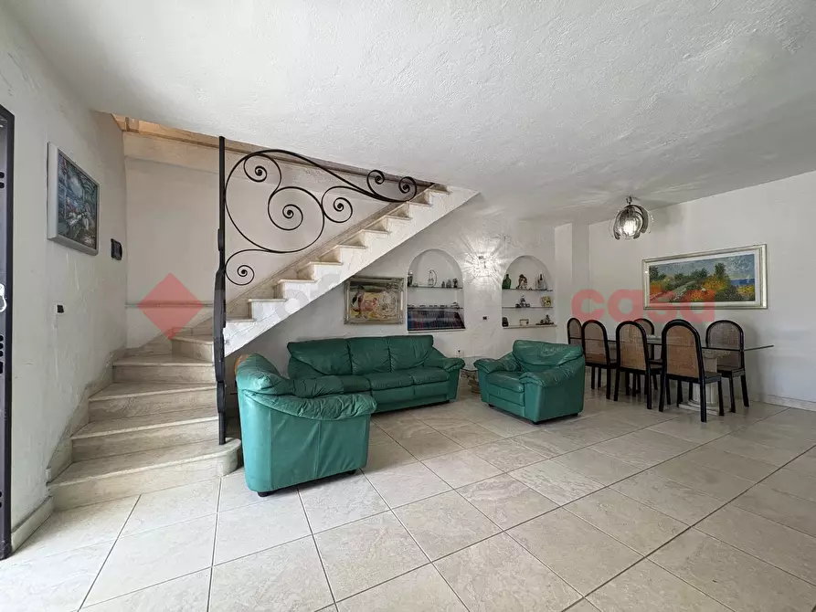 Immagine 5 di Casa bifamiliare in vendita  in Via RESIDENCE IL CAMPANILE, 24 a Terracina