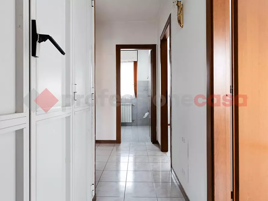 Immagine 36 di Appartamento in vendita  in Via Padre Elia Carosi a Roma