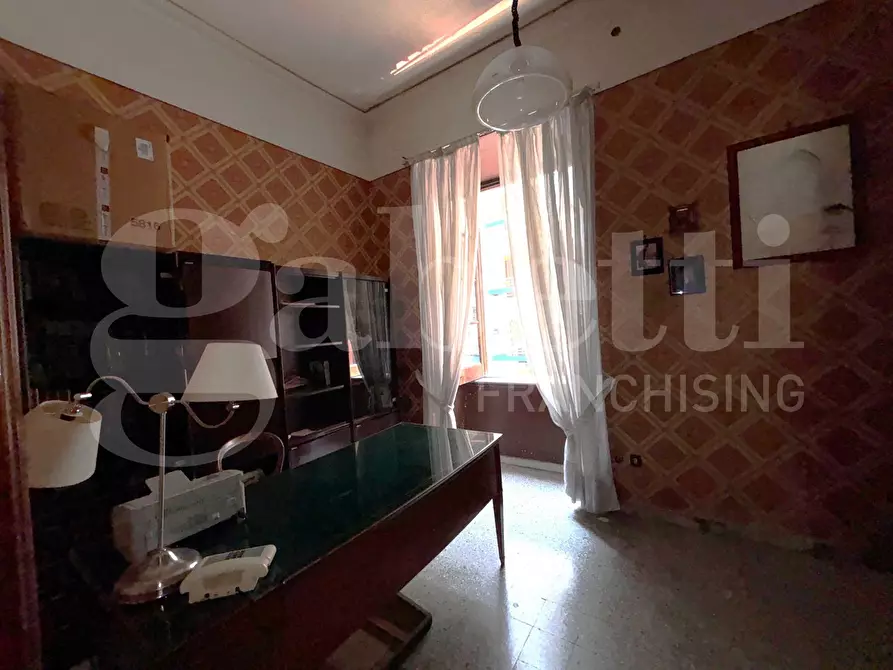 Immagine 8 di Appartamento in vendita  in Corso Garibaldi a Napoli