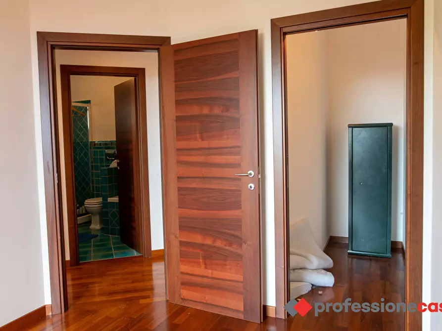 Immagine 32 di Villetta a schiera in vendita  in Via due giugno, snc a Sgurgola